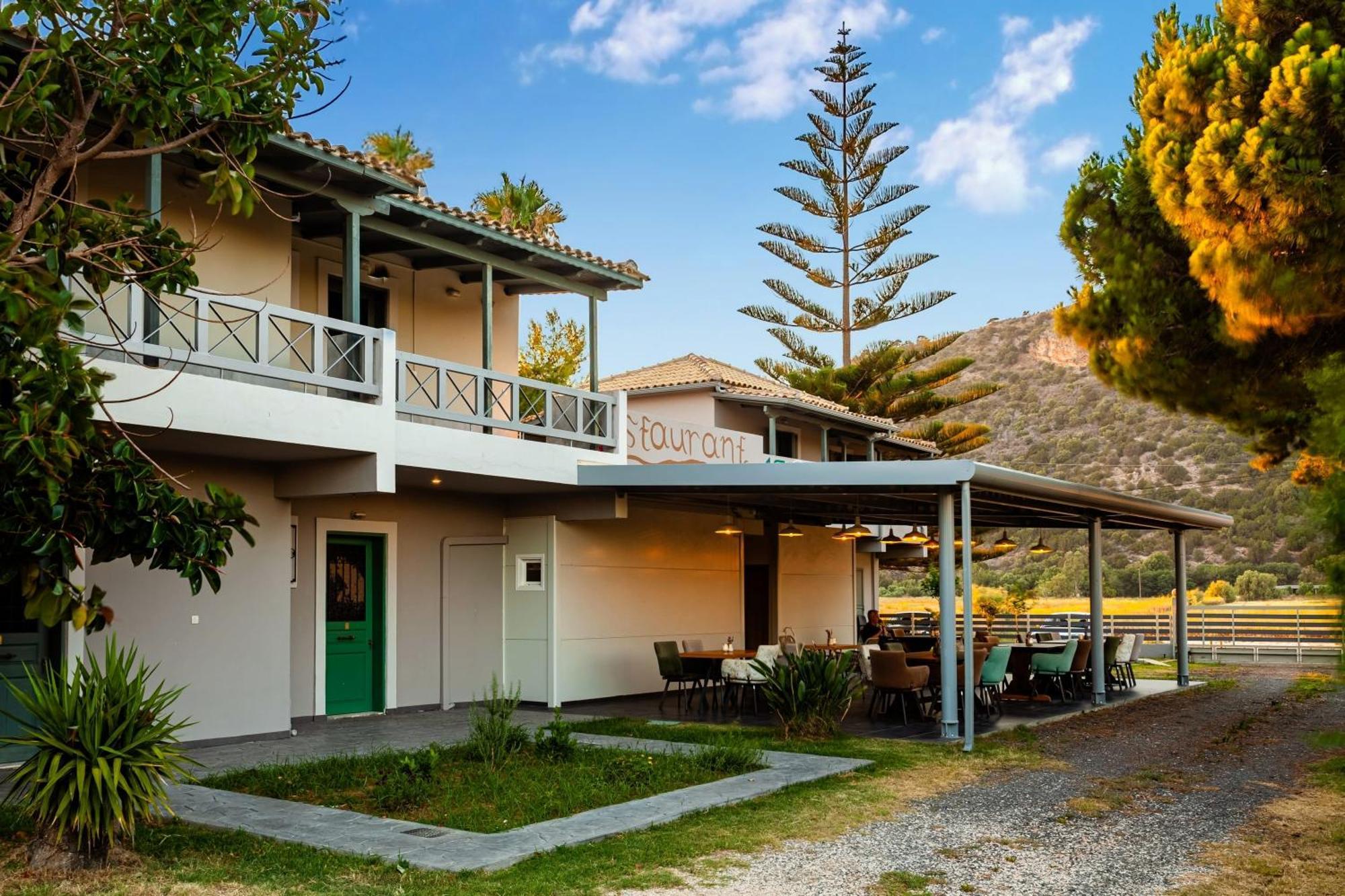 Kalogria Summer Retreats - Seimeio Strofilia, Sunny Vibes Eksteriør billede